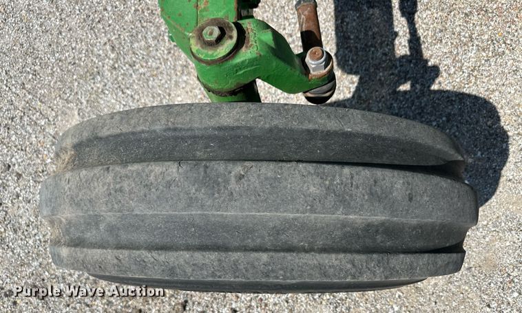 image for item OM9713 2006 John Deere 6415 tractor