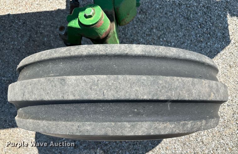 image for item OM9713 2006 John Deere 6415 tractor