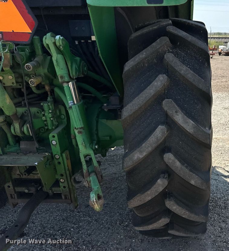 image for item OM9713 2006 John Deere 6415 tractor