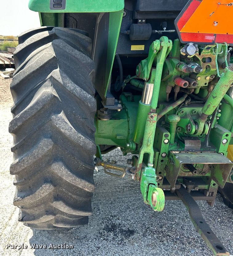 image for item OM9713 2006 John Deere 6415 tractor