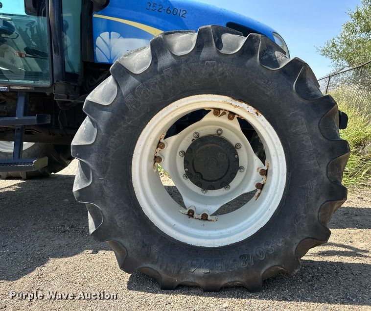 image for item OM9714 2012 New Holland T5070 MFWD tractor
