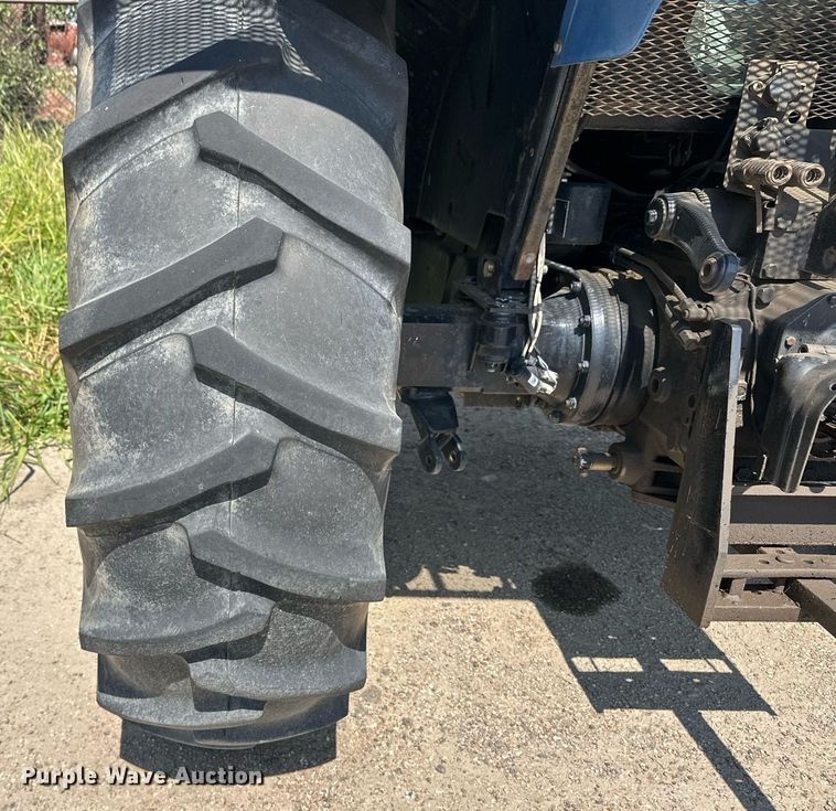 image for item OM9714 2012 New Holland T5070 MFWD tractor