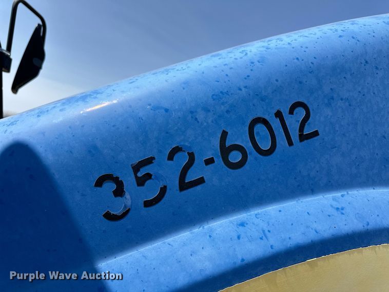 image for item OM9714 2012 New Holland T5070 MFWD tractor