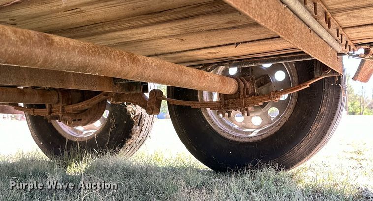 image for item DD3237 2015 Maxey utility trailer