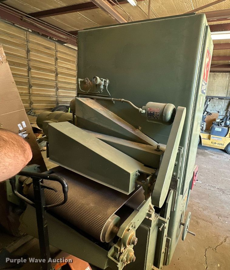 image for item DD3241 Timesaver Speed Belt Top 30V Sander