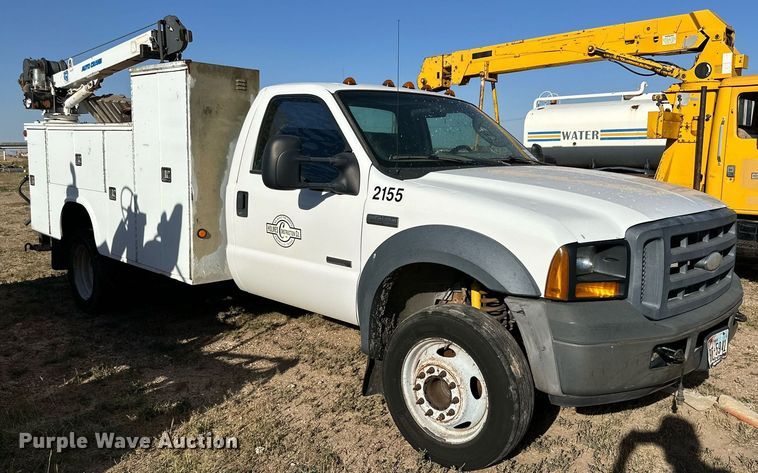 image for item DD3296 2006 Ford F450 Super Duty XL utility / service truck
