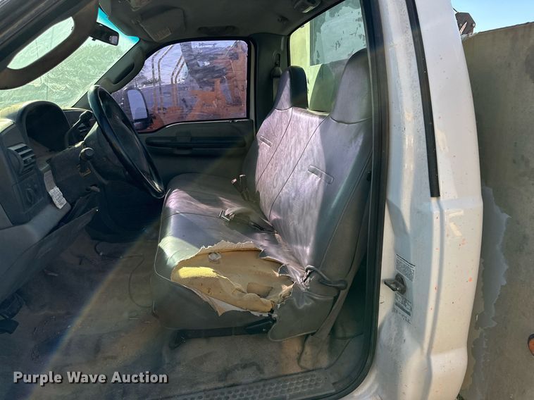 image for item DD3296 2006 Ford F450 Super Duty XL utility / service truck
