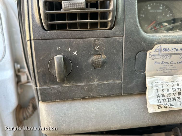 image for item DD3296 2006 Ford F450 Super Duty XL utility / service truck