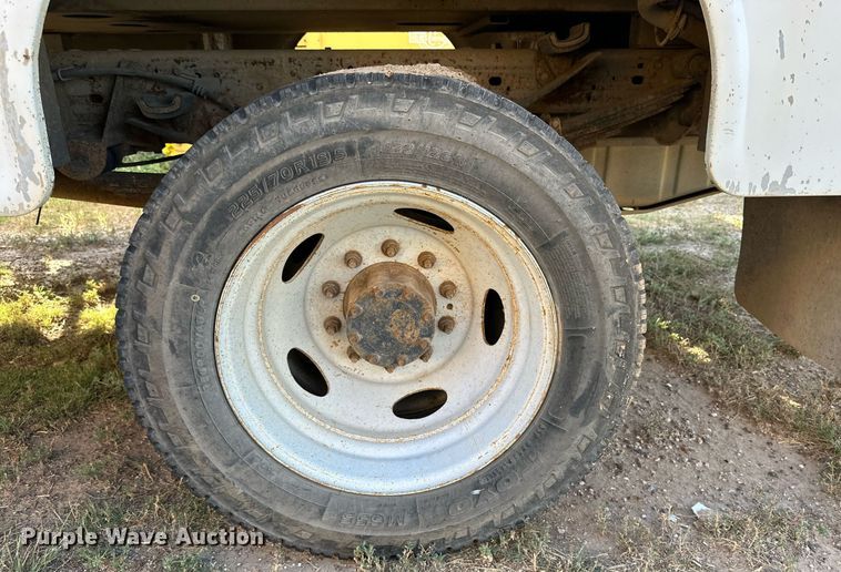 image for item DD3296 2006 Ford F450 Super Duty XL utility / service truck