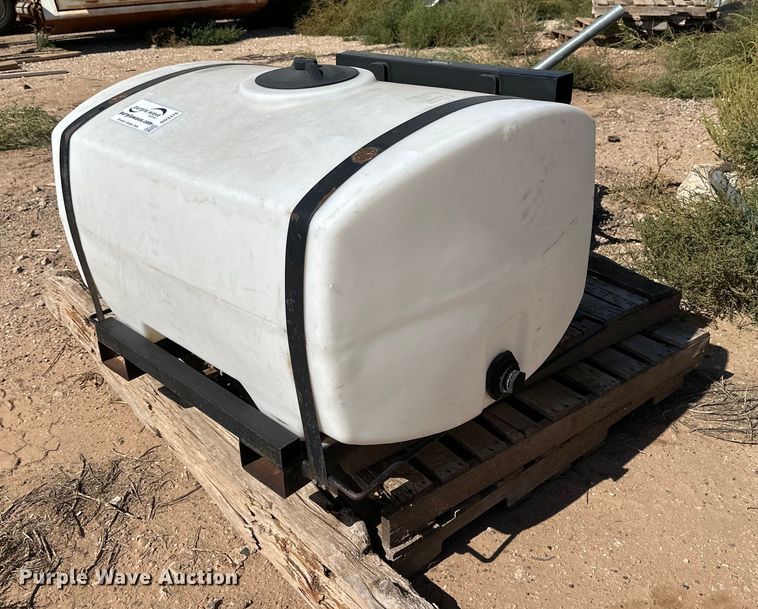 image for item DD3376 Poly tank