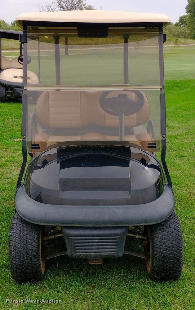 image for item DH1446 2017 Club Car Precedent golf cart