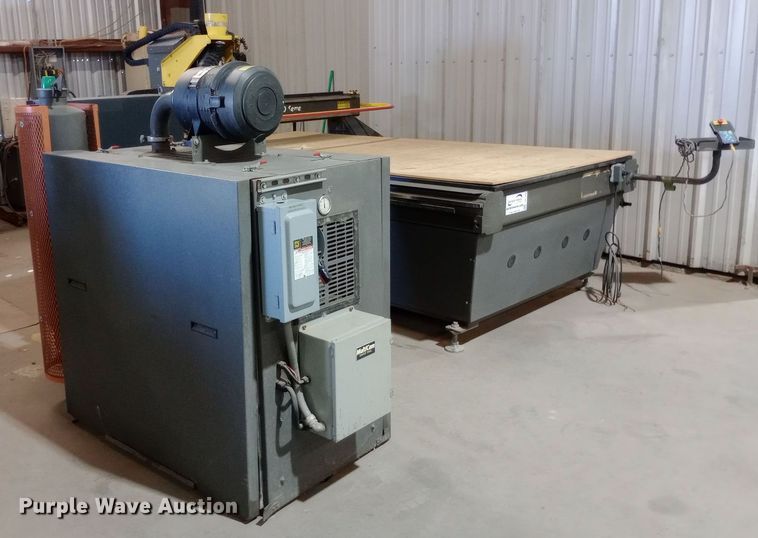 image for item DH1459 MultiCam TV425 router table