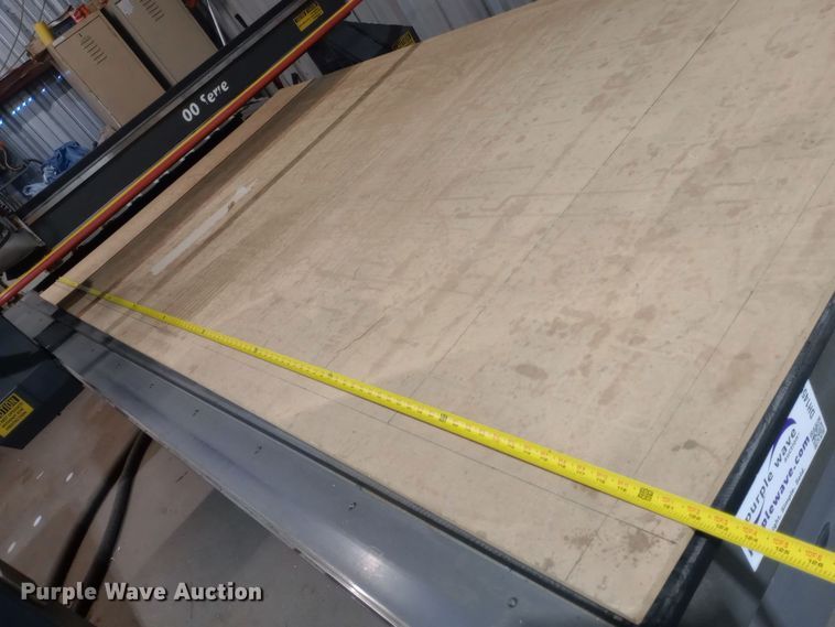 image for item DH1459 MultiCam TV425 router table