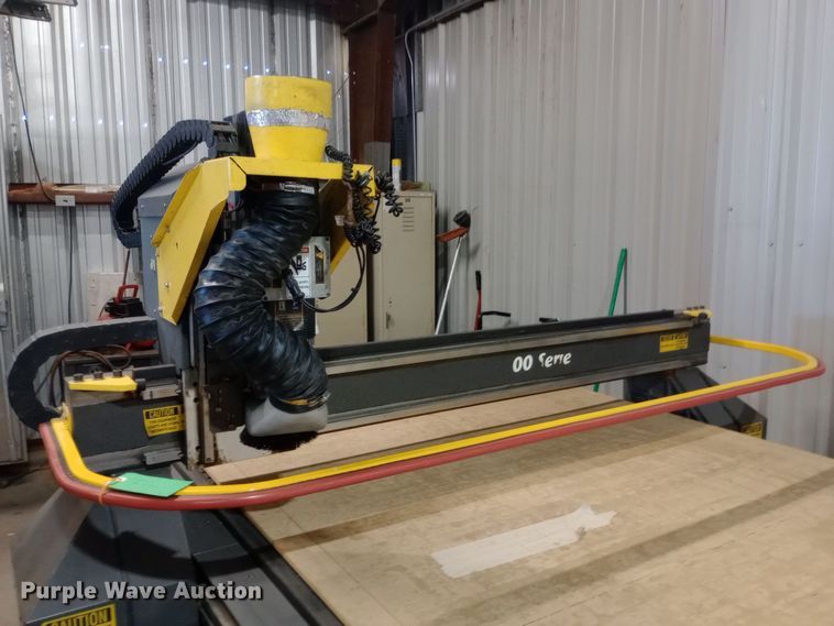 image for item DH1459 MultiCam TV425 router table