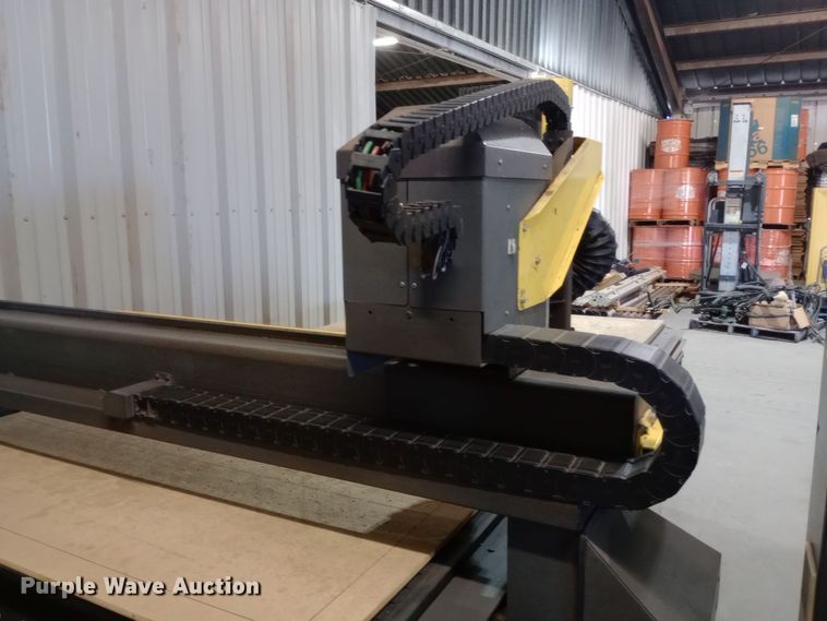 image for item DH1459 MultiCam TV425 router table