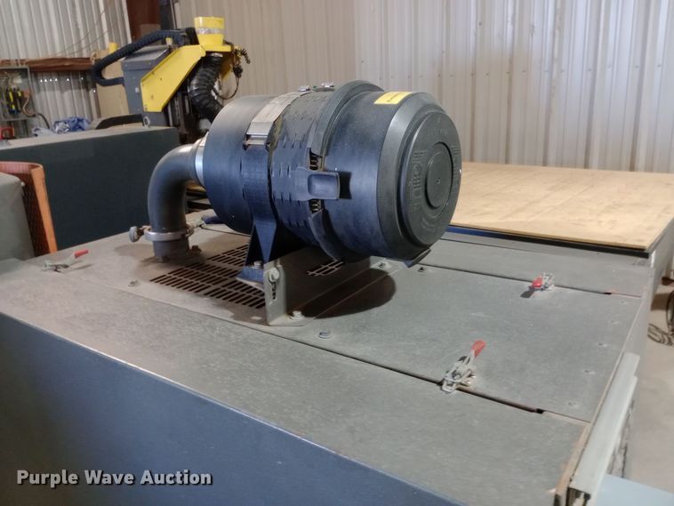 image for item DH1459 MultiCam TV425 router table