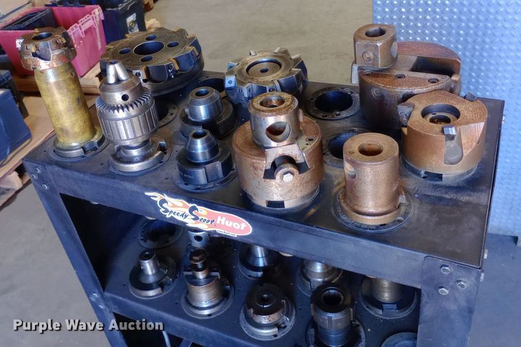 image for item DH1460 Milwaukee Model KM milling machine