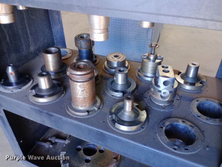 image for item DH1460 Milwaukee Model KM milling machine