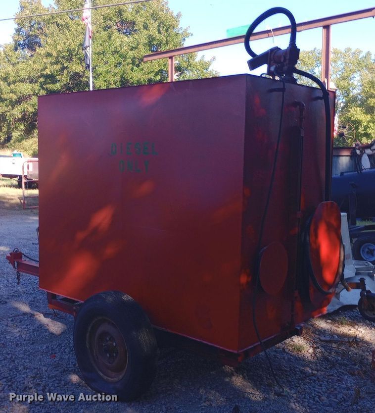 image for item DH1474 Shop built fuel trailer