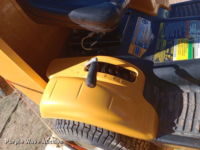 image for item DH1478 2007 Cub Cadet  i1050 lawn mower