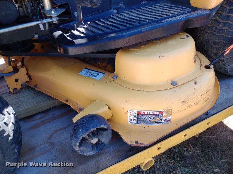 image for item DH1478 2007 Cub Cadet  i1050 lawn mower