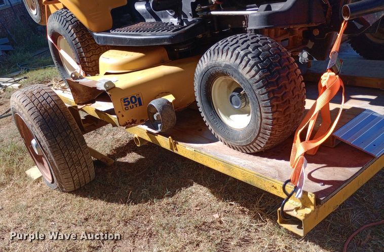 image for item DH1478 2007 Cub Cadet  i1050 lawn mower