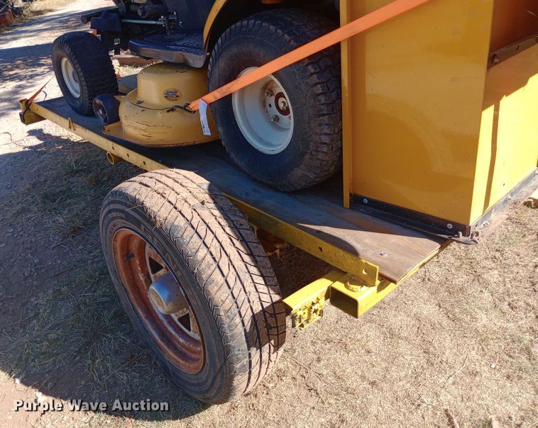 image for item DH1478 2007 Cub Cadet  i1050 lawn mower