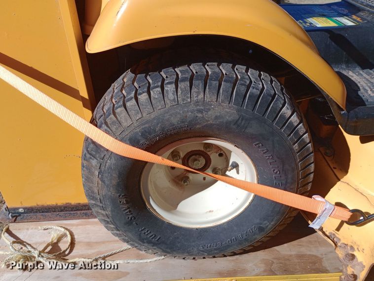 image for item DH1478 2007 Cub Cadet  i1050 lawn mower