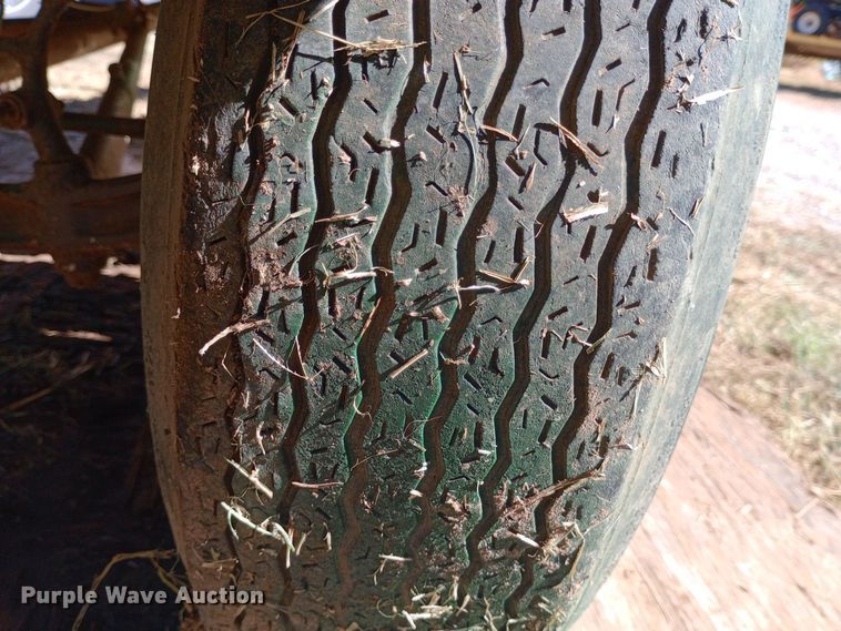 image for item DH1480 2021 John Deere S100 lawn mower