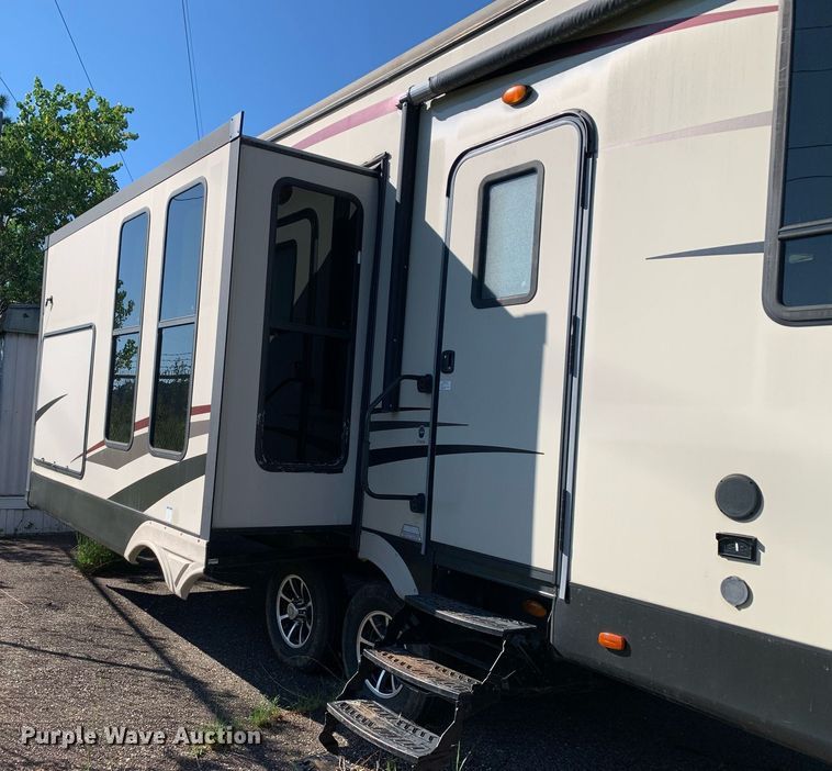 image for item DM1811 2016 Forest River 378FB camper