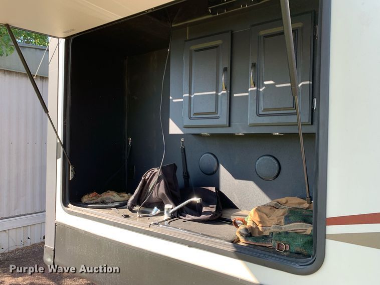 image for item DM1811 2016 Forest River 378FB camper