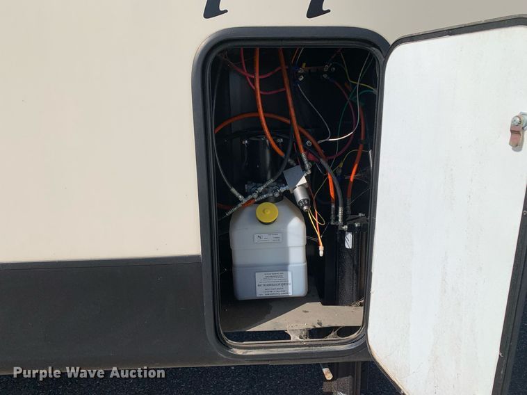 image for item DM1811 2016 Forest River 378FB camper