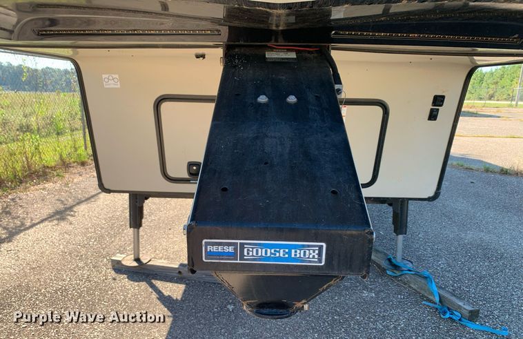 image for item DM1811 2016 Forest River 378FB camper