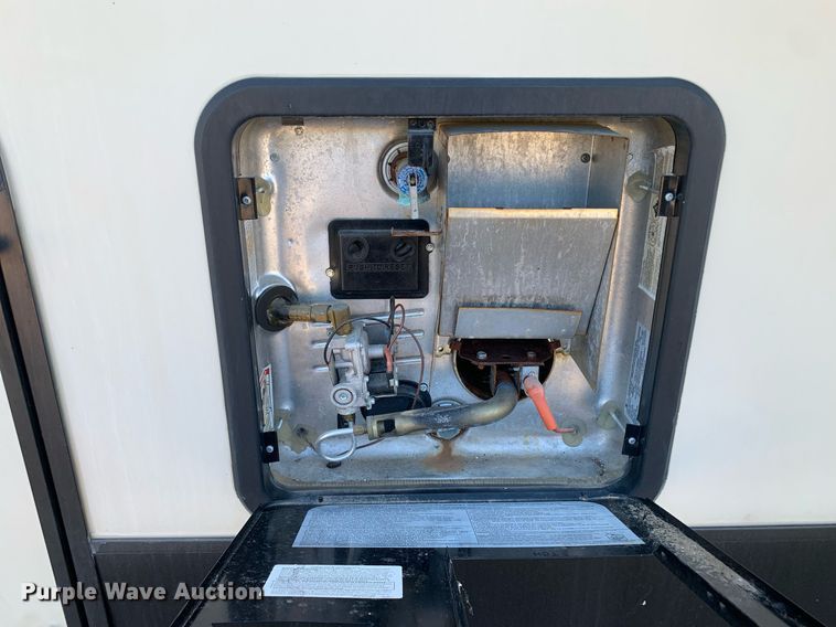 image for item DM1811 2016 Forest River 378FB camper