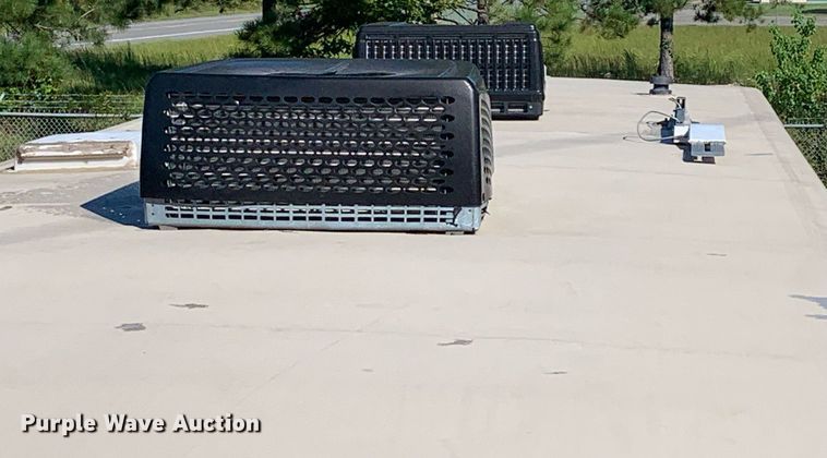 image for item DM1811 2016 Forest River 378FB camper