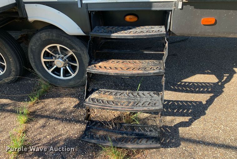 image for item DM1811 2016 Forest River 378FB camper