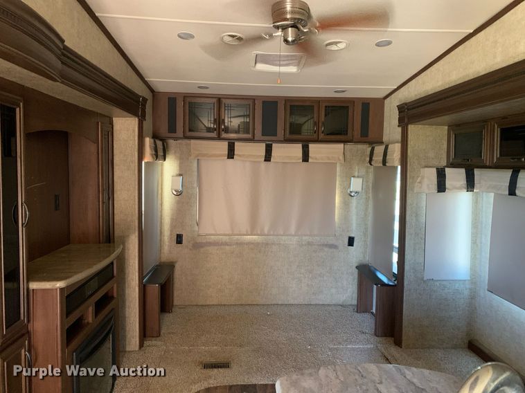 image for item DM1811 2016 Forest River 378FB camper