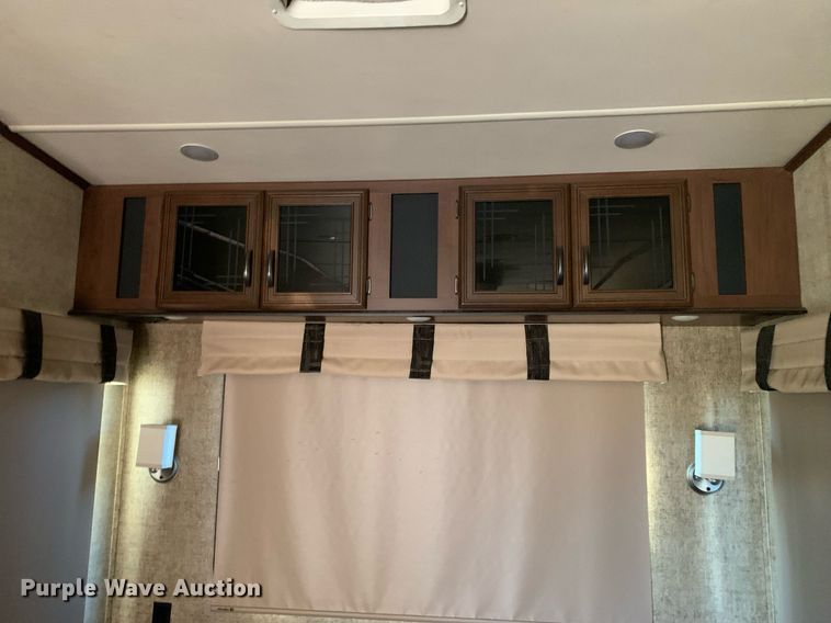 image for item DM1811 2016 Forest River 378FB camper