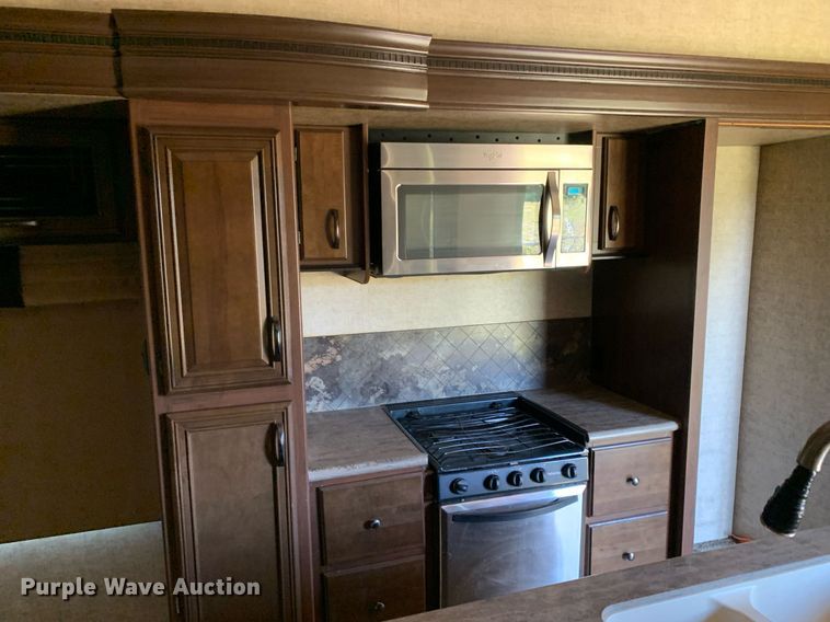 image for item DM1811 2016 Forest River 378FB camper