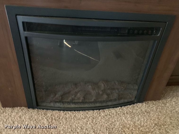 image for item DM1811 2016 Forest River 378FB camper