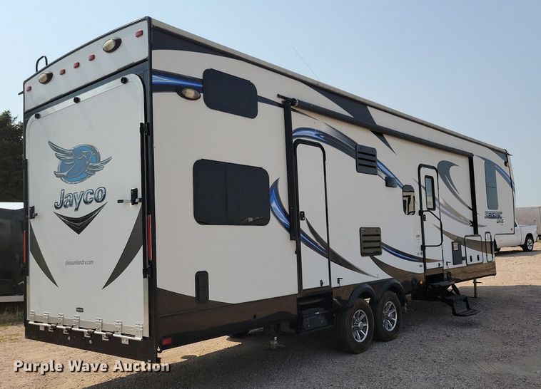 image for item DN3520 2015 Jayco Siesmic Wave 310 toy hauler camper