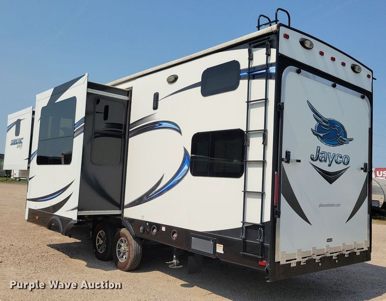 image for item DN3520 2015 Jayco Siesmic Wave 310 toy hauler camper