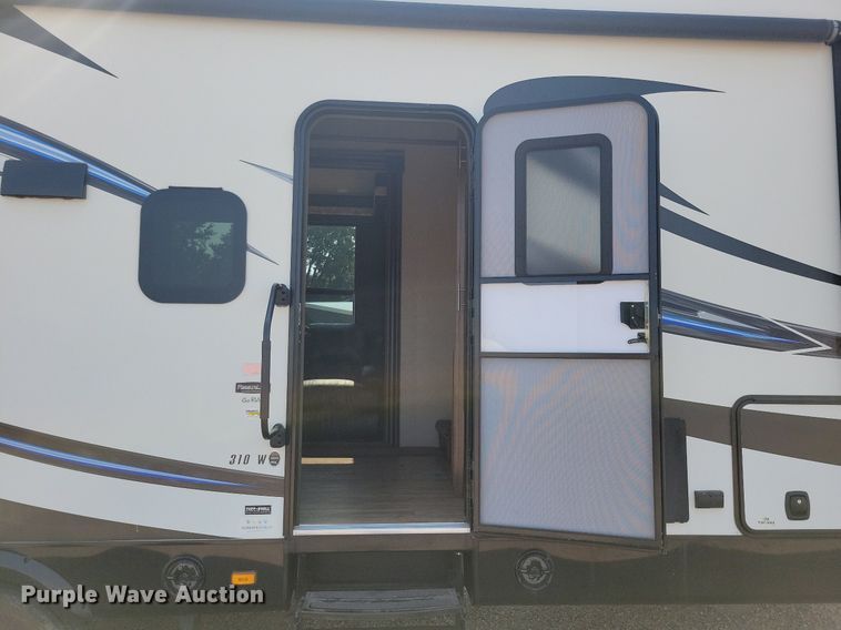 image for item DN3520 2015 Jayco Siesmic Wave 310 toy hauler camper