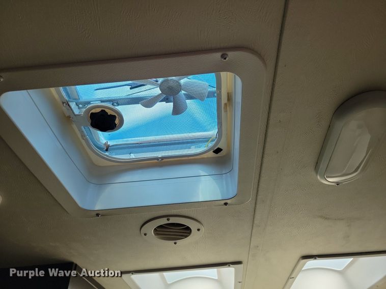 image for item DN3520 2015 Jayco Siesmic Wave 310 toy hauler camper