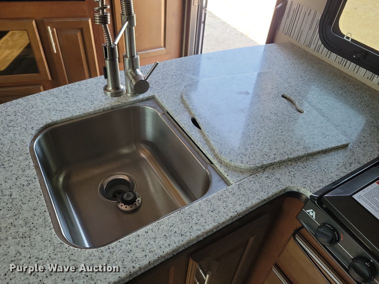 image for item DN3520 2015 Jayco Siesmic Wave 310 toy hauler camper