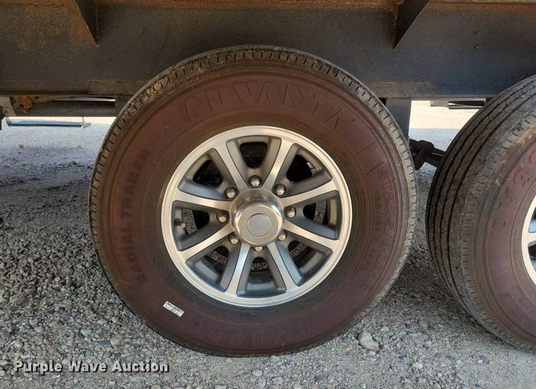 image for item DN3520 2015 Jayco Siesmic Wave 310 toy hauler camper