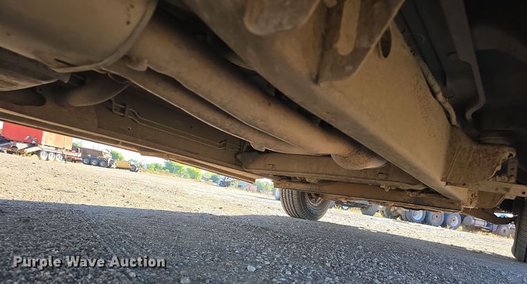 image for item DO5452 2004 Chevrolet Silverado 2500 Crew Cab pickup truck