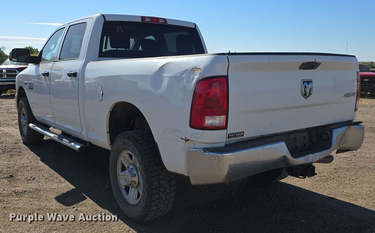 image for item DO5455 2015 Dodge Ram 2500HD Crew Cab pickup truck