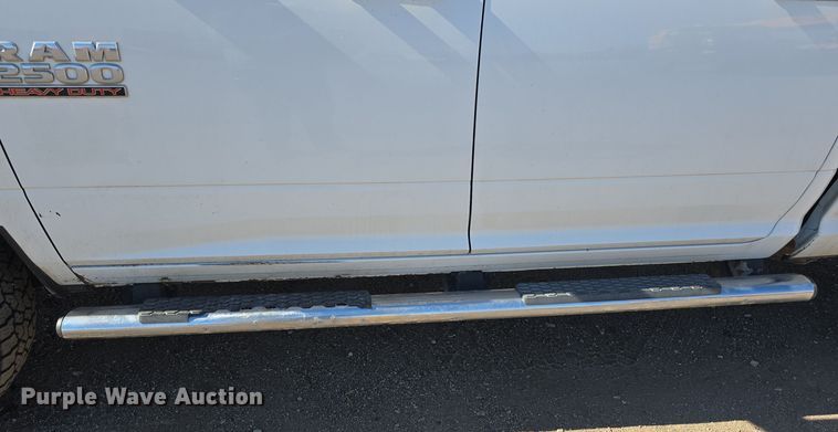 image for item DO5455 2015 Dodge Ram 2500HD Crew Cab pickup truck