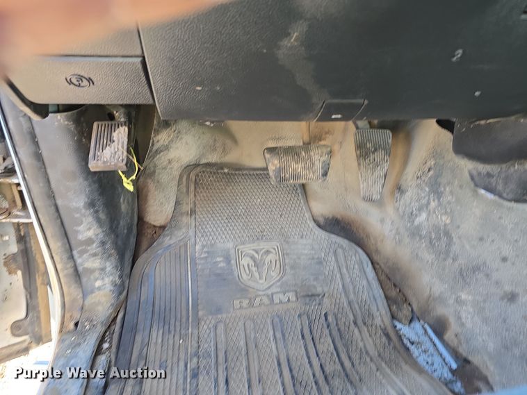 image for item DO5455 2015 Dodge Ram 2500HD Crew Cab pickup truck